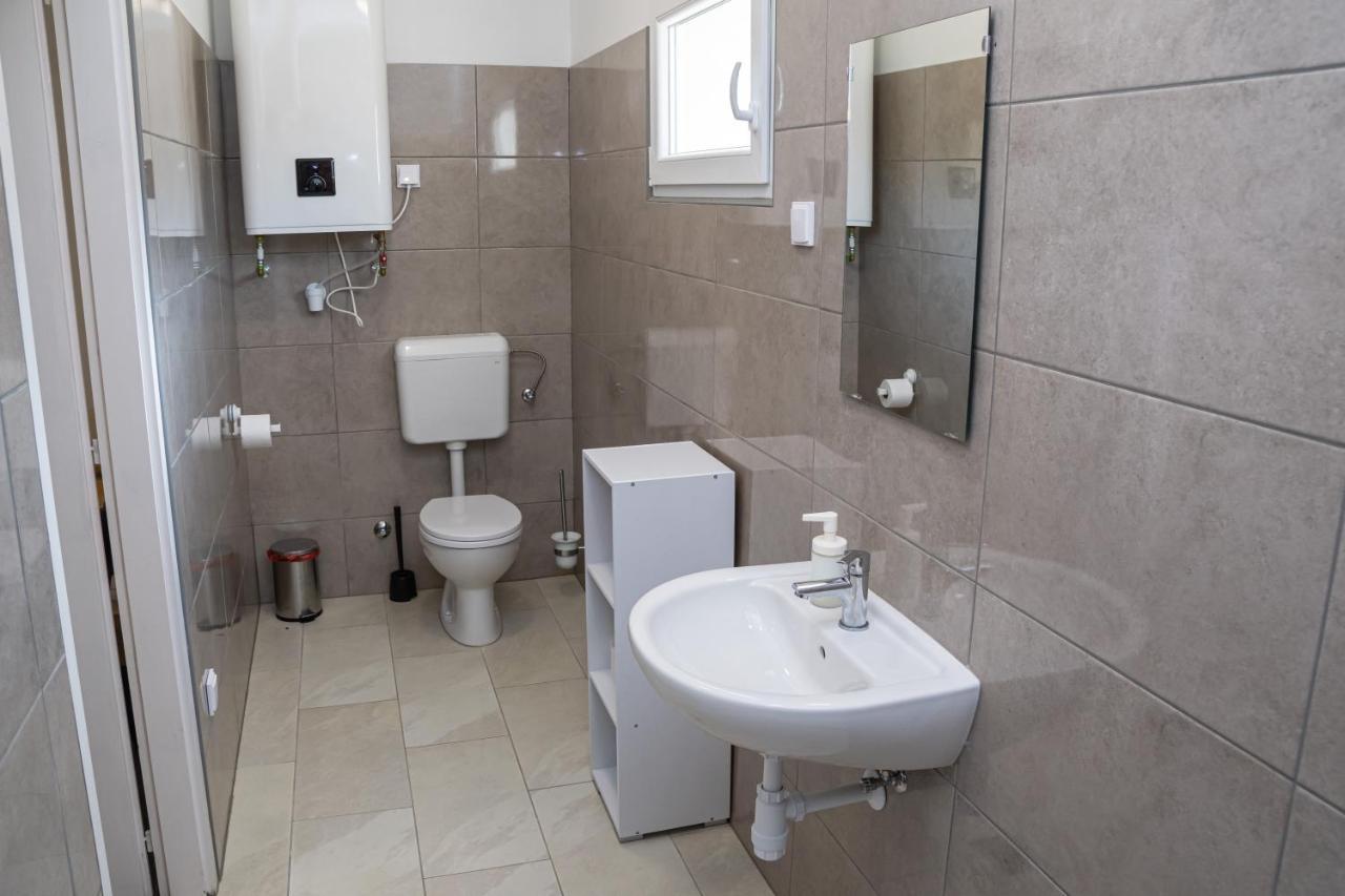 Apartment Fueloep A Golya Vizitabor A Bodrog Folyon *