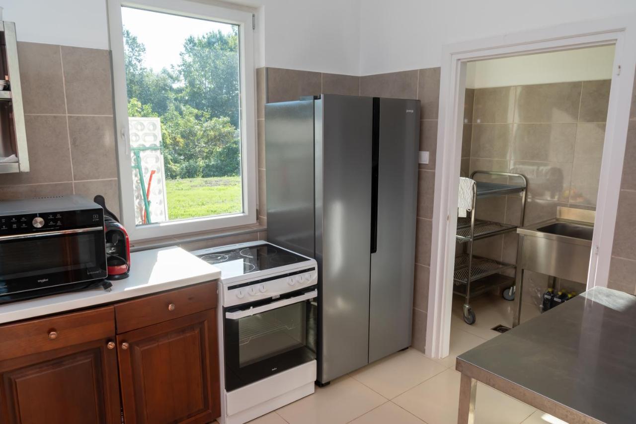 Apartment Fueloep A Golya Vizitabor A Bodrog Folyon *